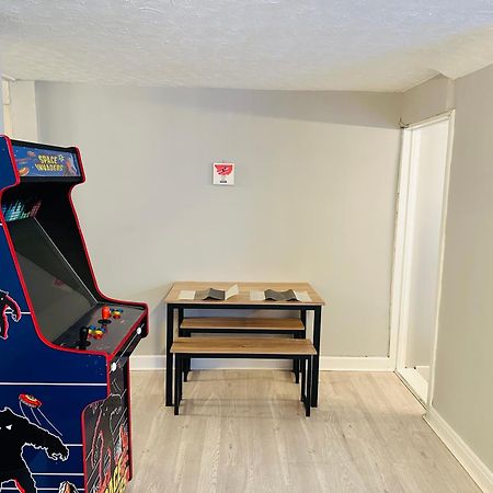 Newly Refurbished - Near Seafront - Retro Games Machine - Central Brighton - 1 Bedroom Apartment Buitenkant foto