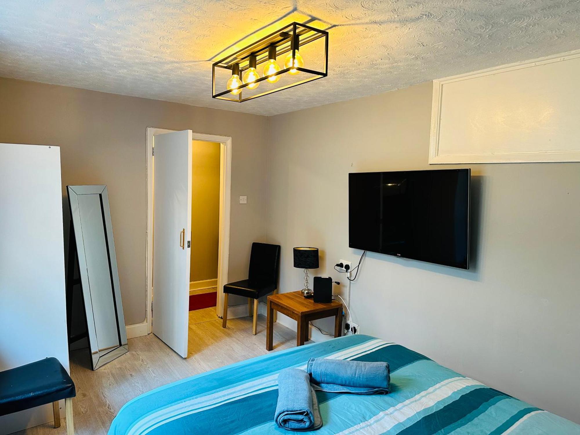 Central Brighton - 1 Bedroom Apartment, Sleeps 4 Buitenkant foto